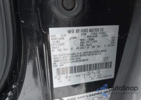 2010 Ford Expedition Eddie Bauer/King Ranch from USA, damaged, VIN 1FMJU1J53AEB35675